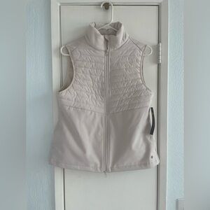 🌺 new off-white Quilted Vest- “Stretch The Rules” brand- very thin, lightweight